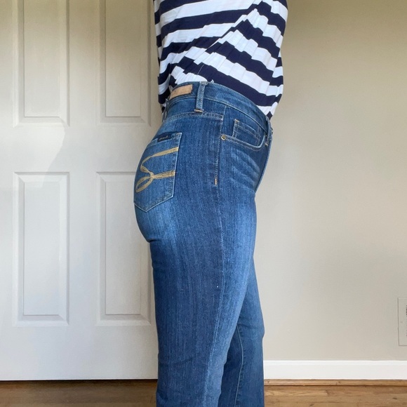 Seven For All Mankind bell bottom - Picture 3 of 7